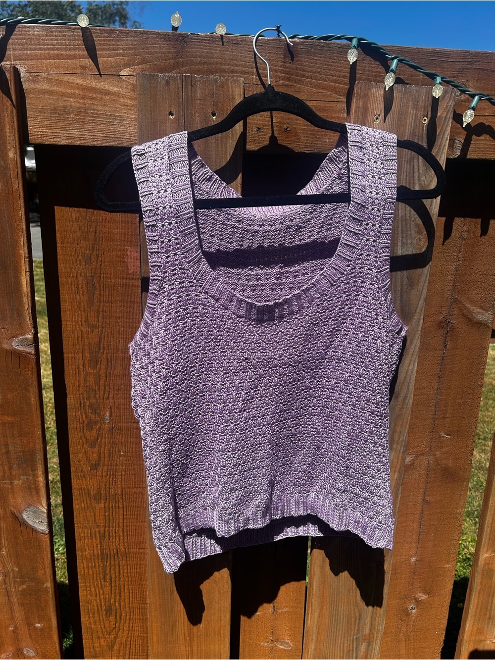 Sleeveless Knit Tank Top in Lavender